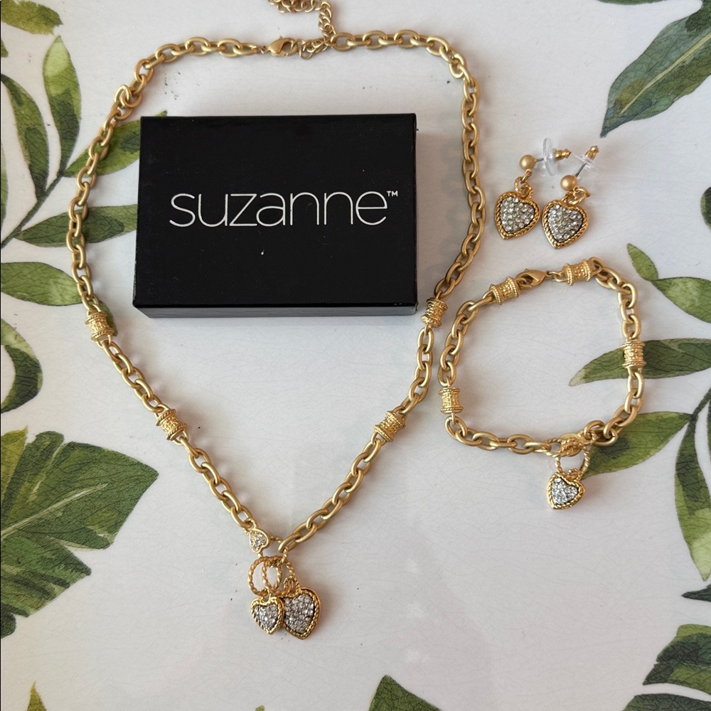 Suzanne Somers Gold Heart Jewelry Set
